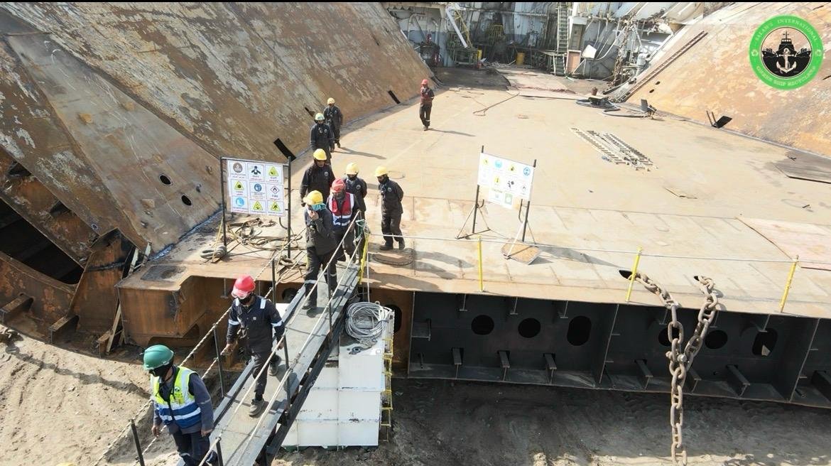 Eco-Friendly Ship Dismantling